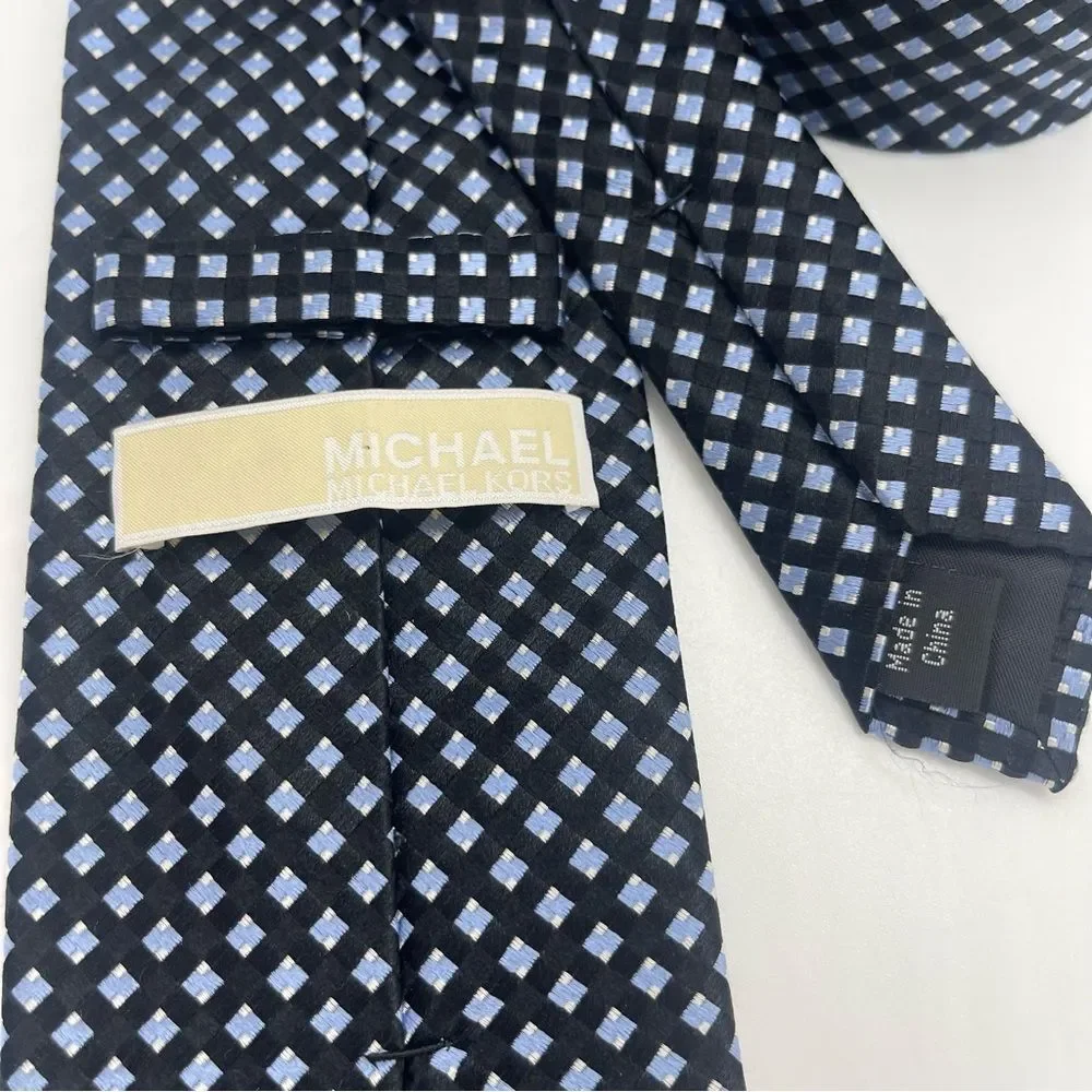 Michael Kors Navy Silver Diamond Silk Blend Necktie NWOT Career